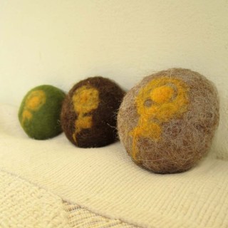 felted pebbles -earth-